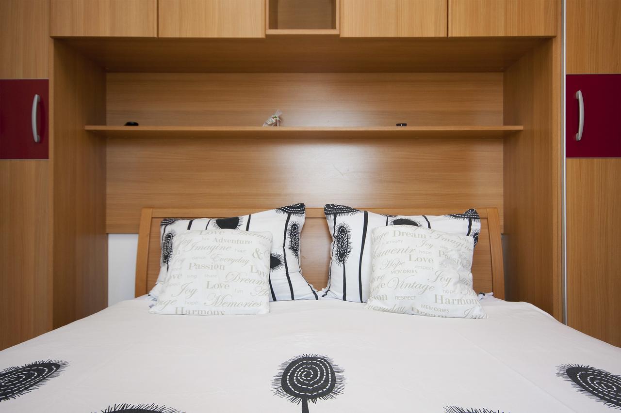 Deluxe Apartment Toni Водице Екстер'єр фото